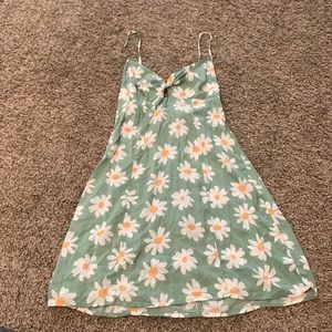 Full tilt from Tilly’s green flower dress size small amazing condition